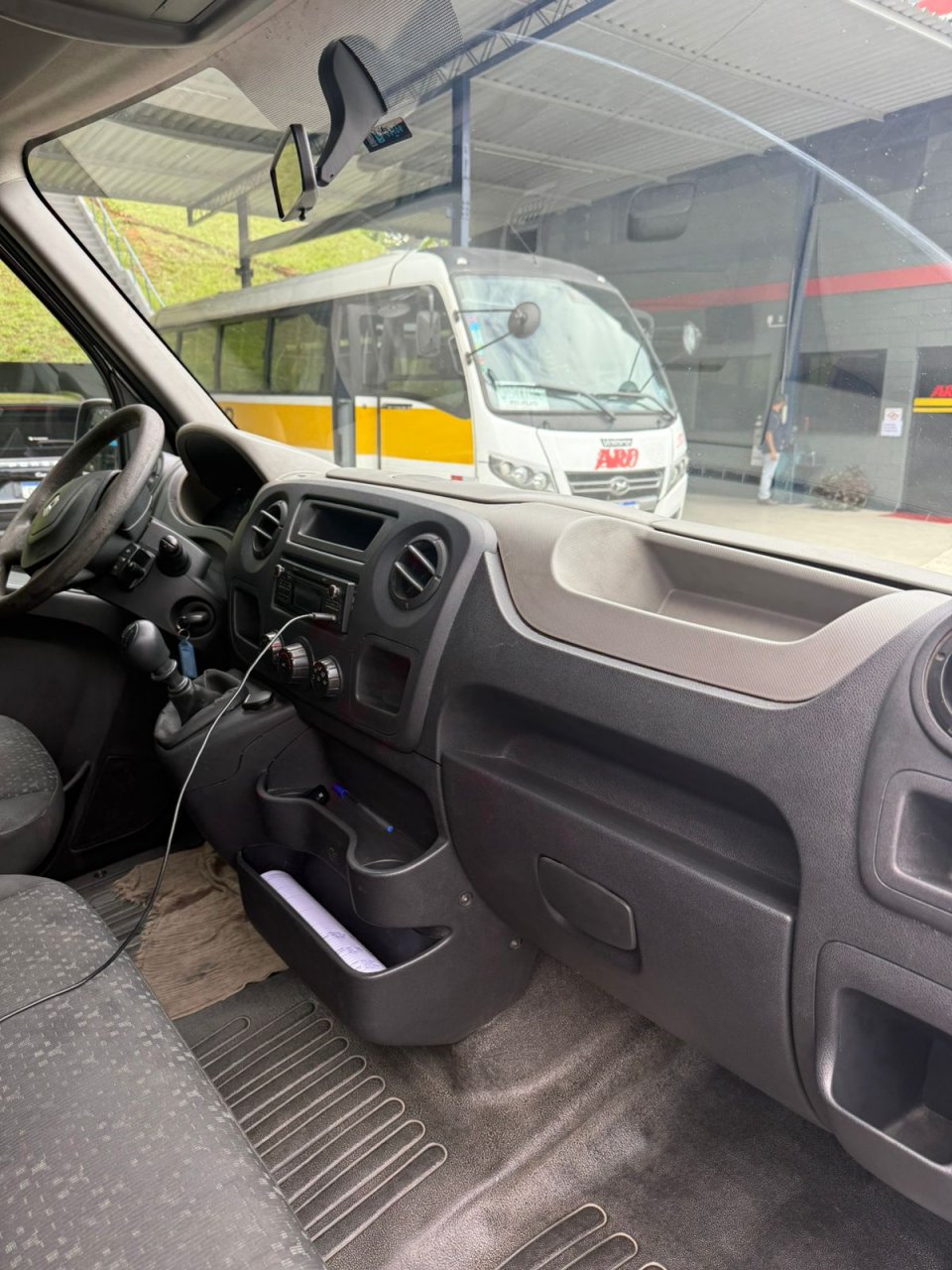 Renault/Master Vip L3H2 16 Lugares 2015-2016